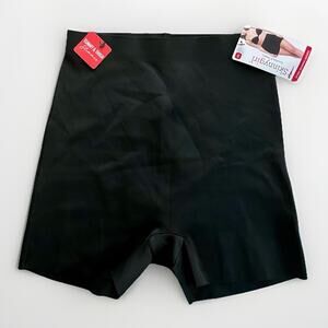 NWT Skinnygirl Shapewear Women’s Size M Scuba Shaping Shorts Black High Waist